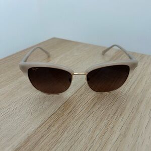 Ray-Ban Women's Cream Sunglasses with Brown Lenses